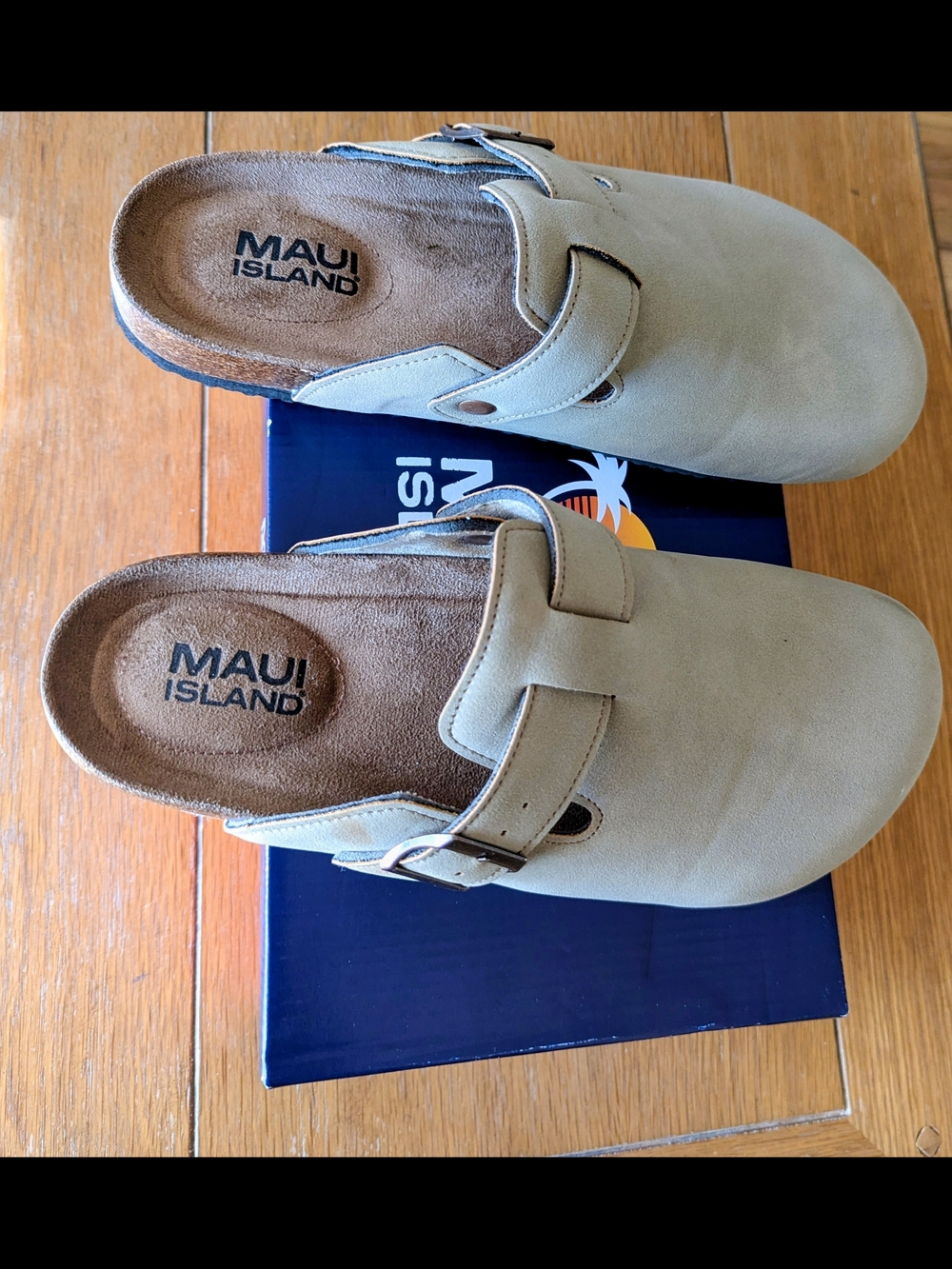 Maui Island Suede Slip-On Clogs in Light Taupe Men's 10 NEW